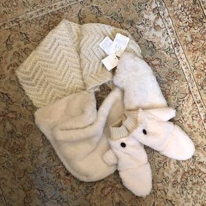 ITS DEMO Fuzzy Fold-Down Mitten Scarf Made in JAPAN Ivory Ribbed Bunny-Soft NEW